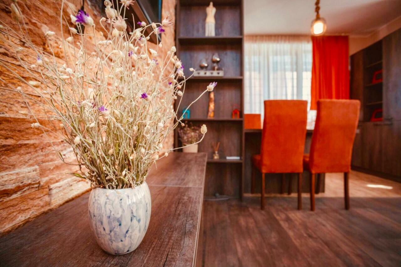 Mariele Apartment In The Heart Of Old Tbilisi Ngoại thất bức ảnh